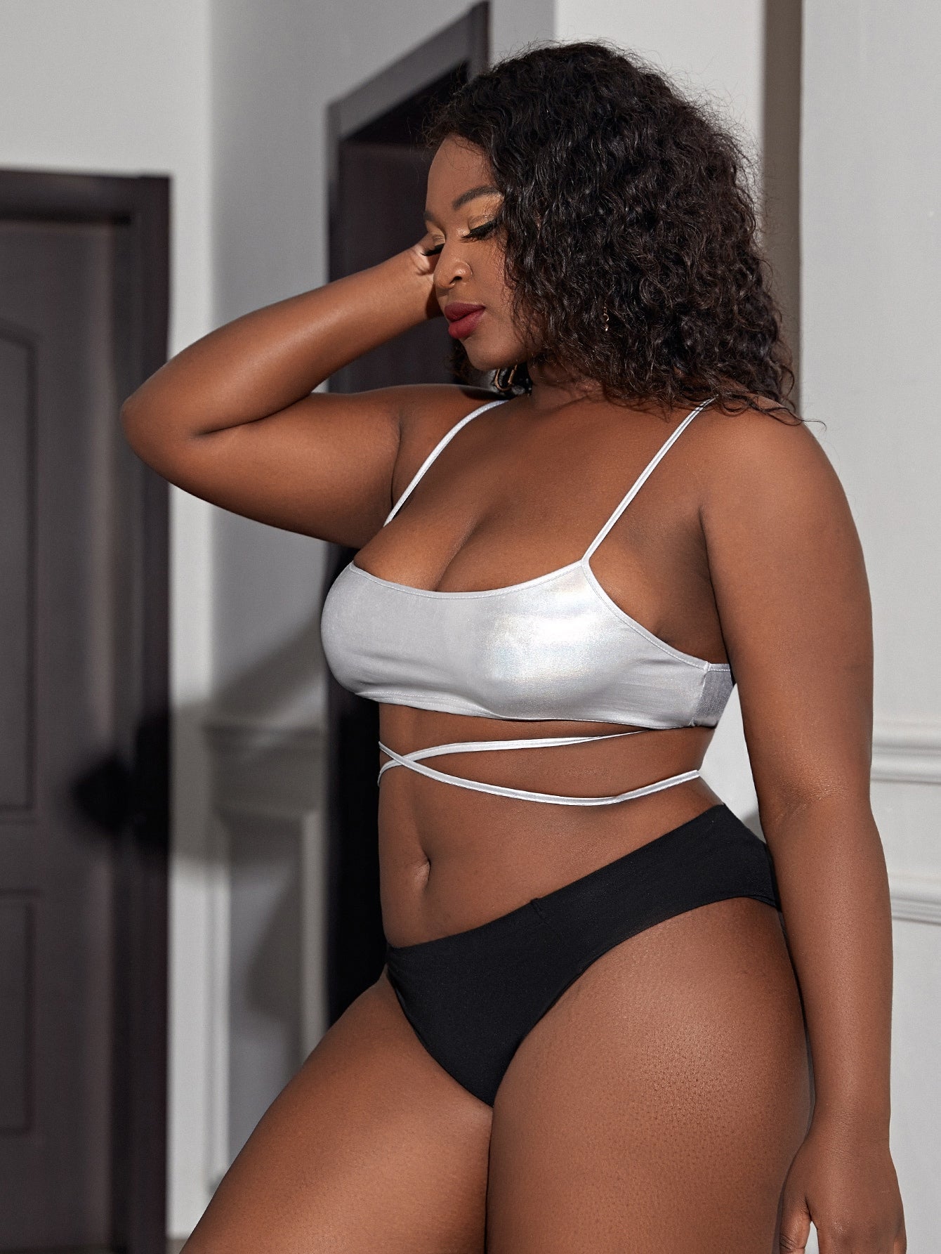 Plus PU Crisscross Bralette 