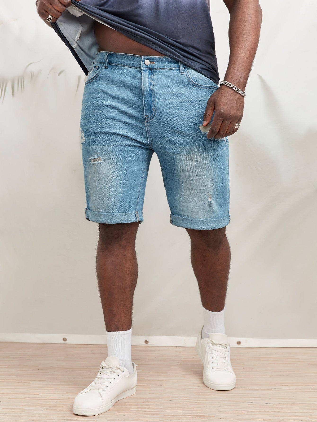 Ripped Frayed Bleach Wash Bermuda Denim Shorts 