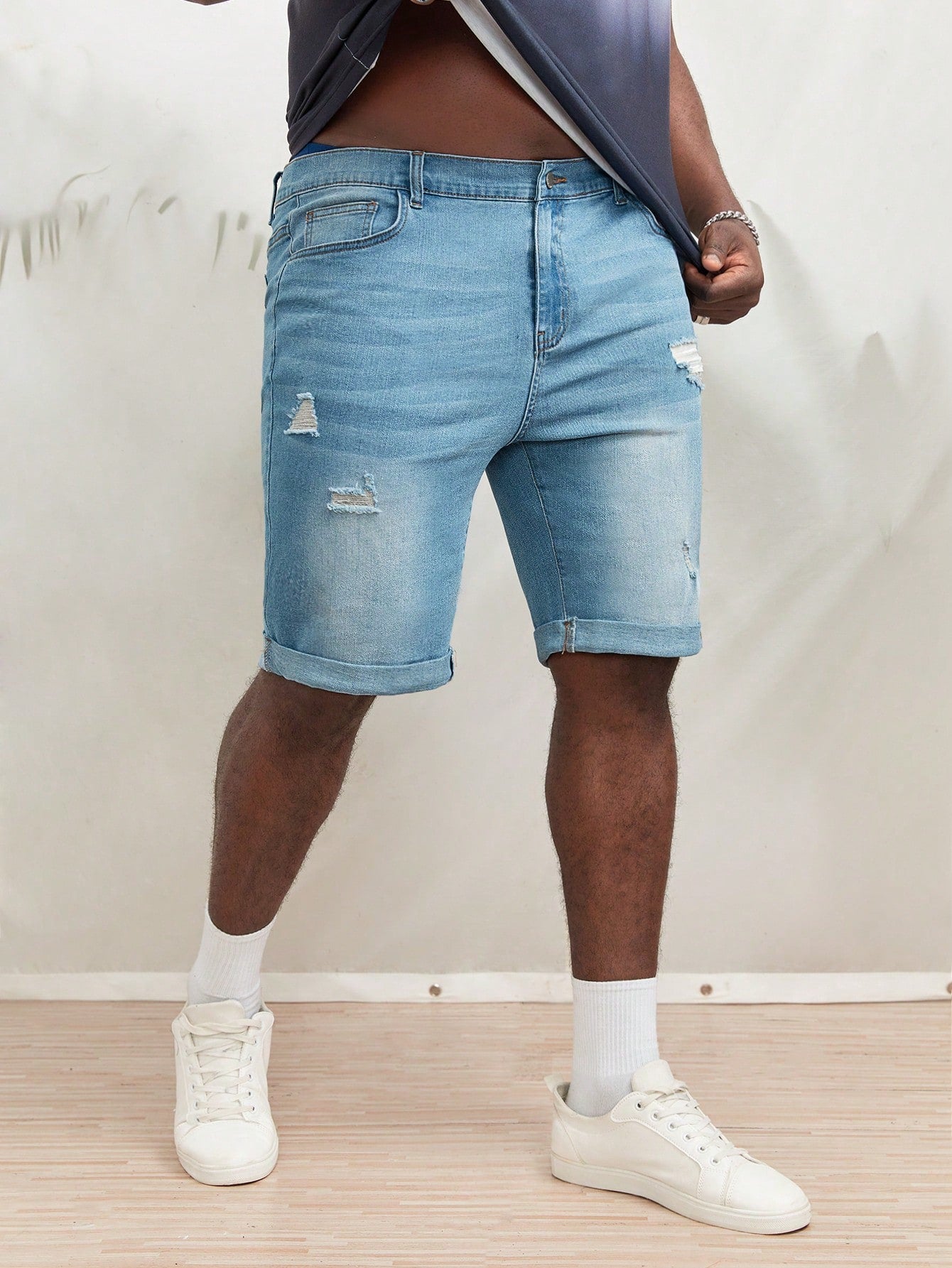 Ripped Frayed Bleach Wash Bermuda Denim Shorts 