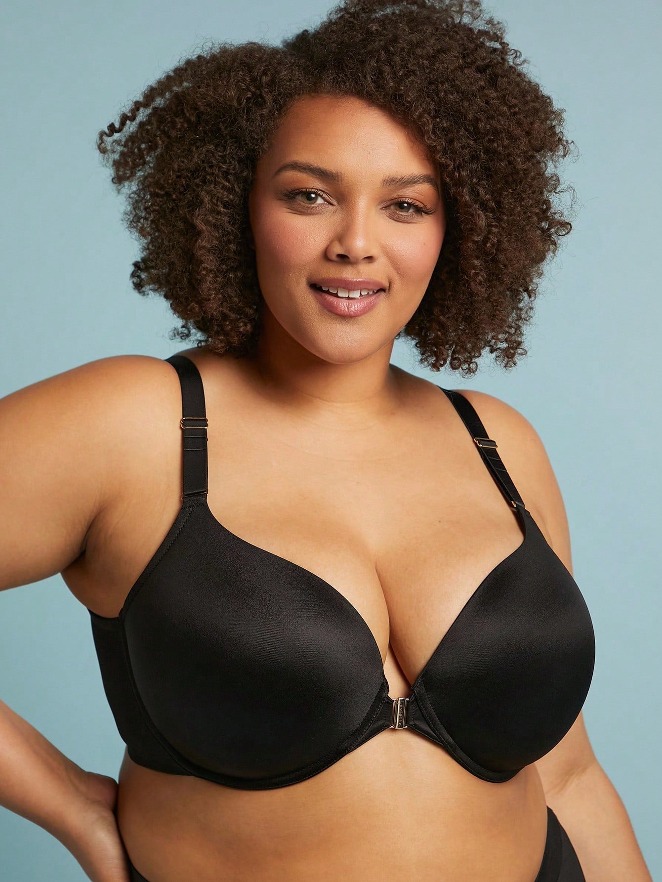 Plus Dream Curve Support + Front-Close T-Shirt Bra 