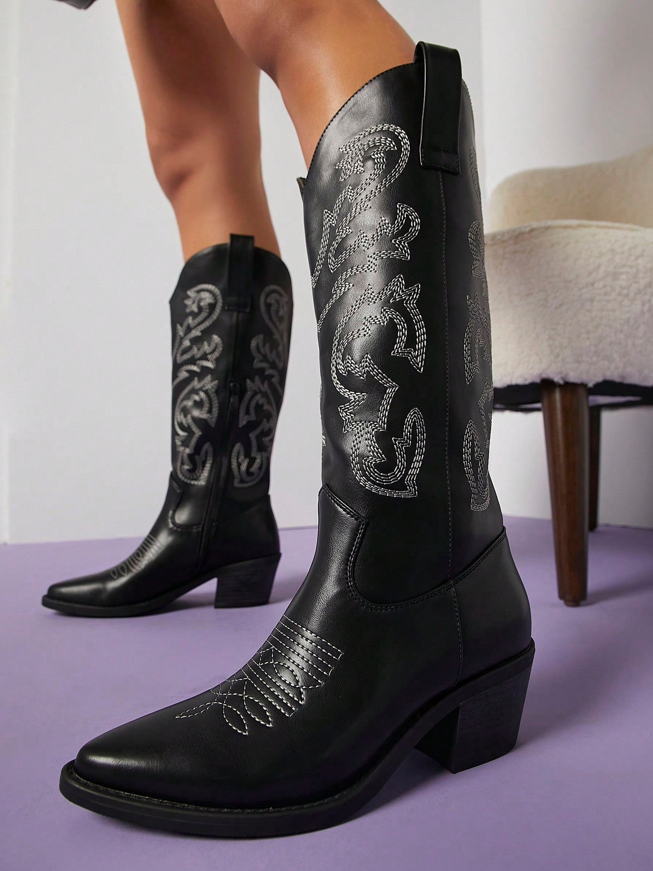 SHUZIA Embroidery  Chunky Heeled Cowgirl Boots 