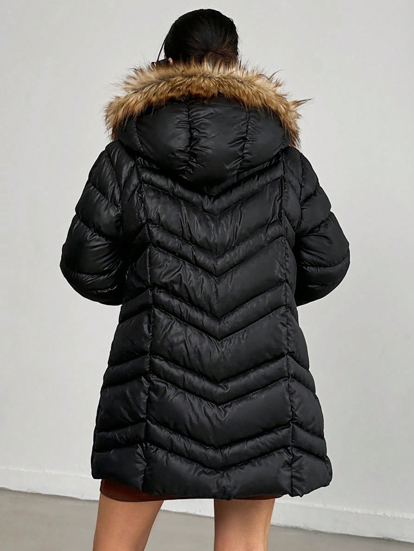 Faux Fur Hooded Double Zipper Down Coat 