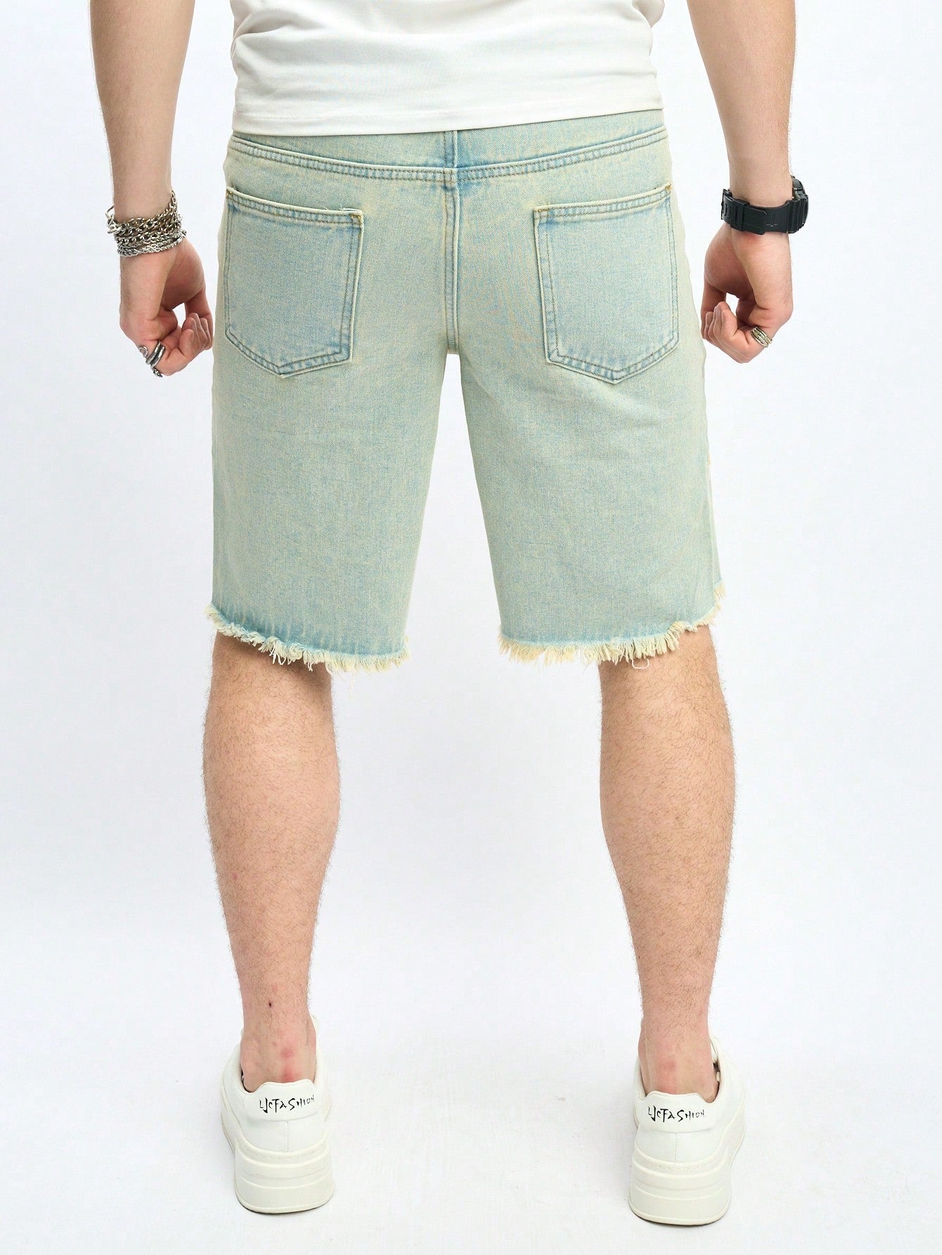 Water Washed Embroidery Denim Shorts 