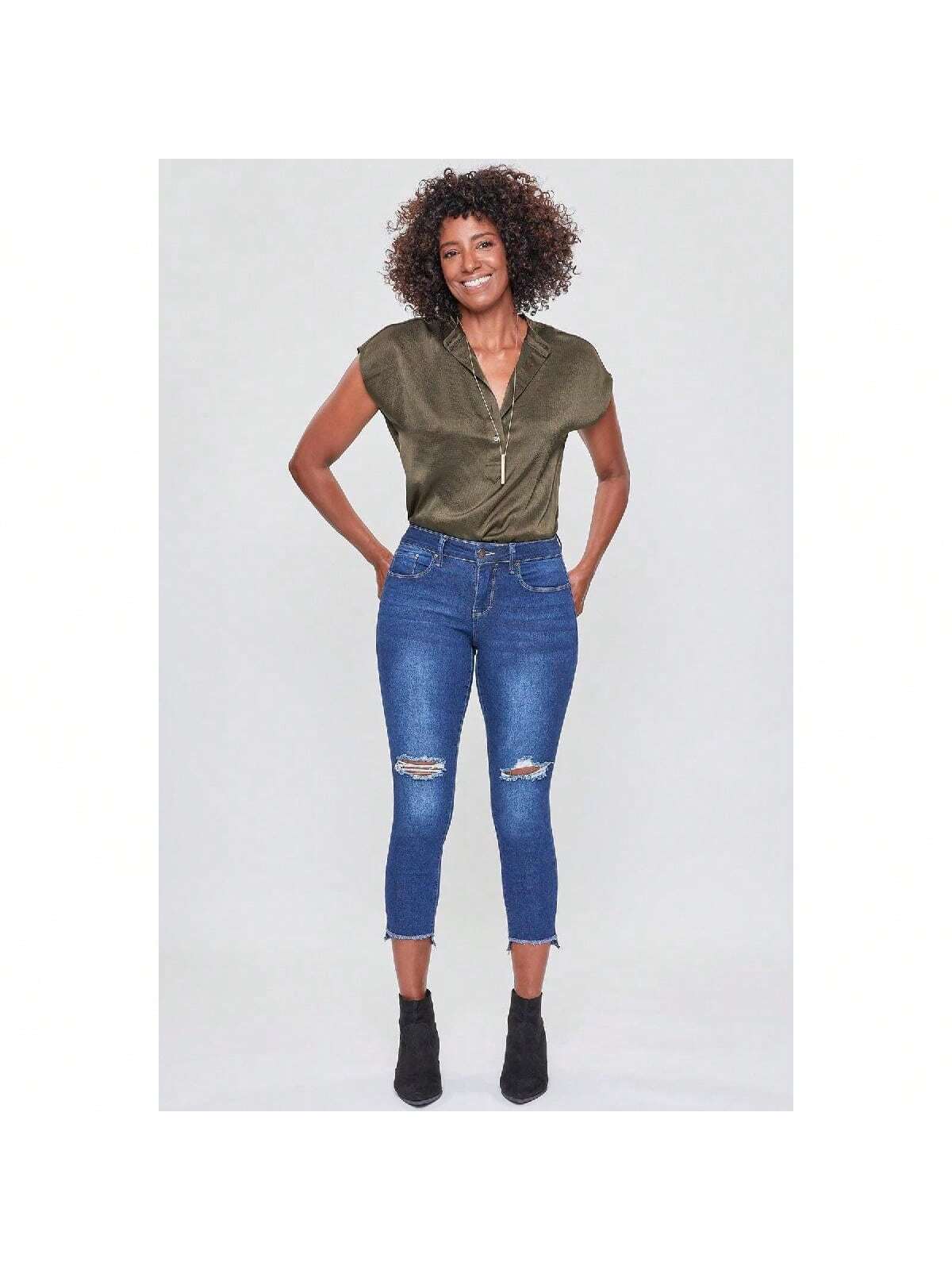 High Rise Hi-Low Frayed Hem Cropped Jeans 