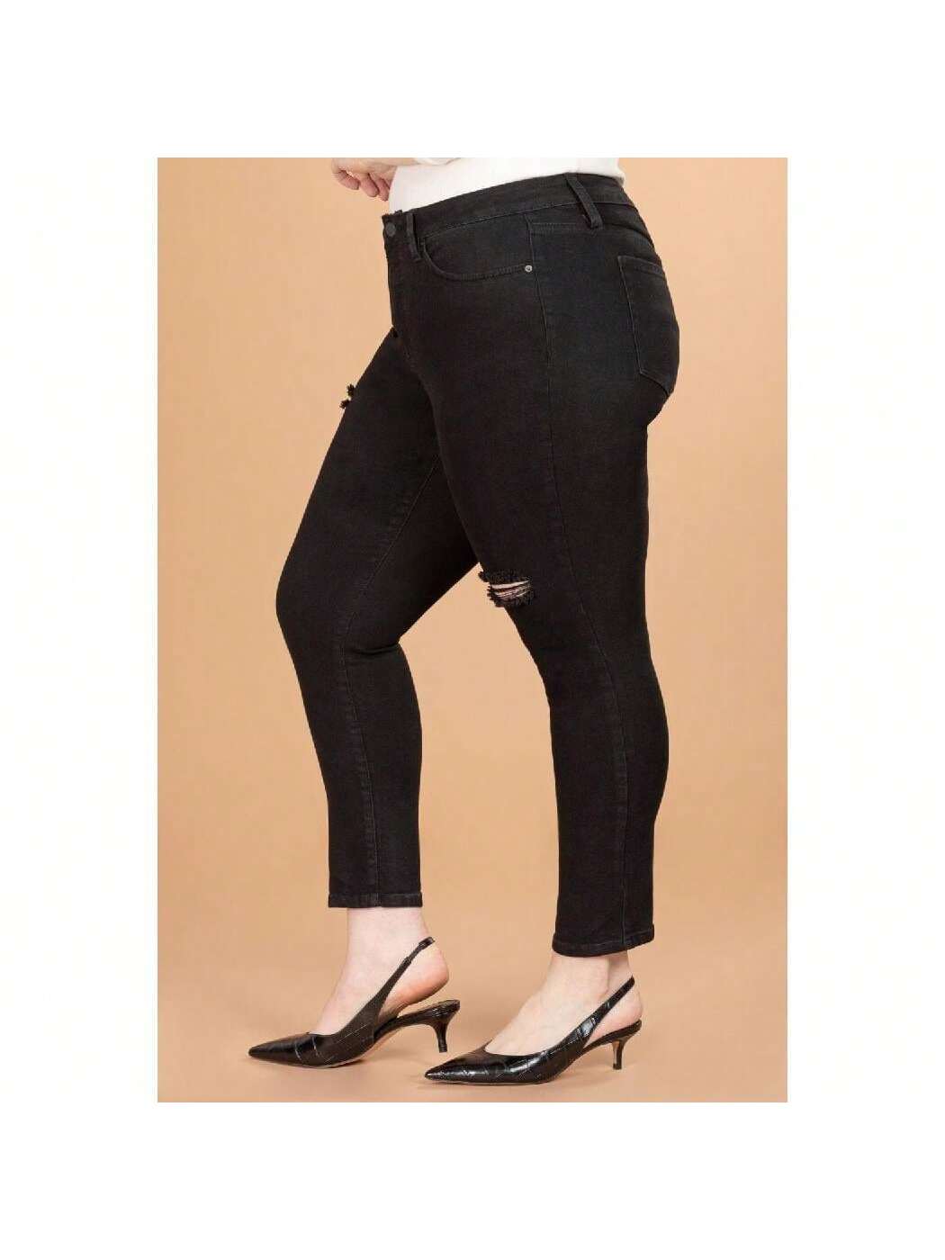 Plus Size Vintage Dream High Rise Ankle Jeans 